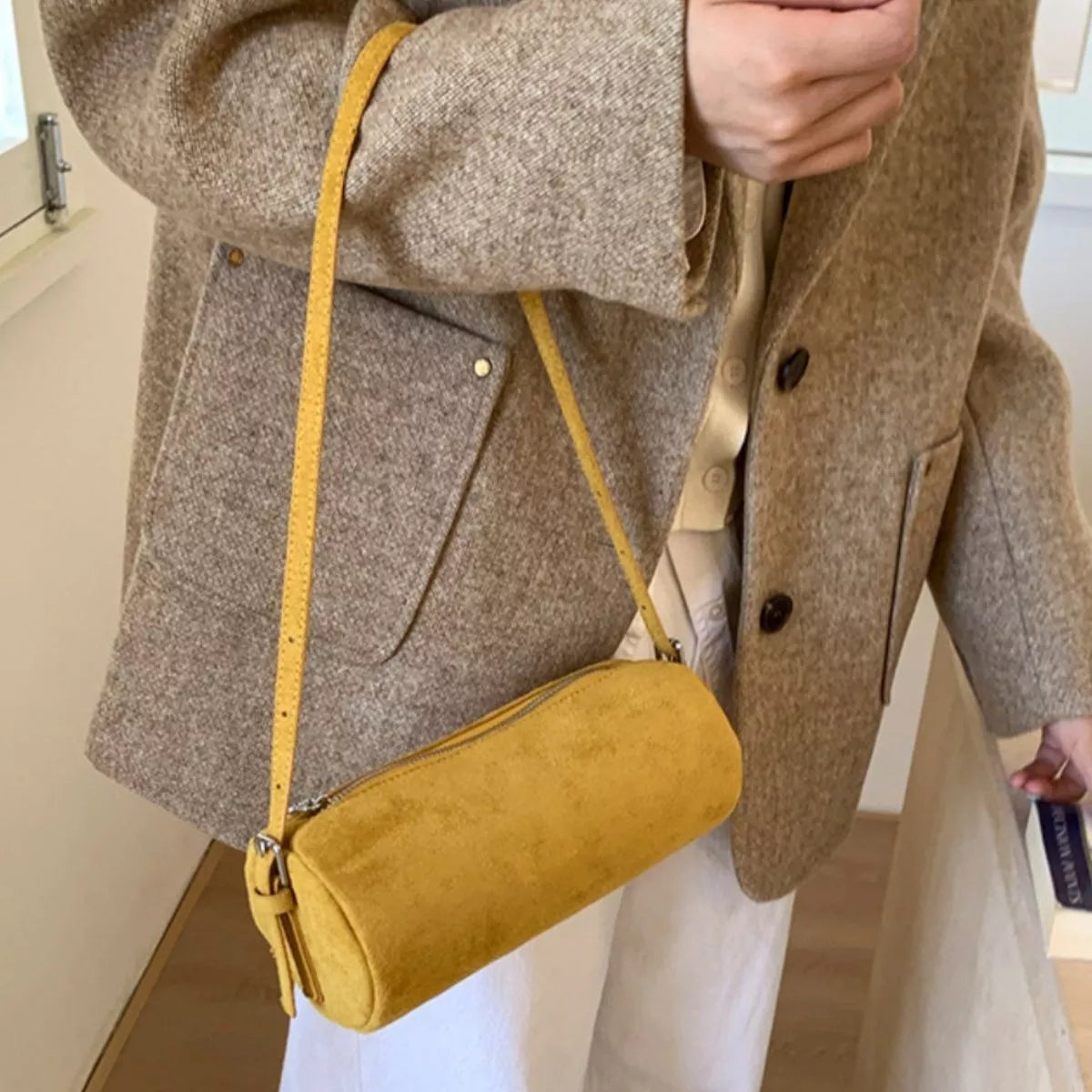Retro Cylinder Shoulder Bag