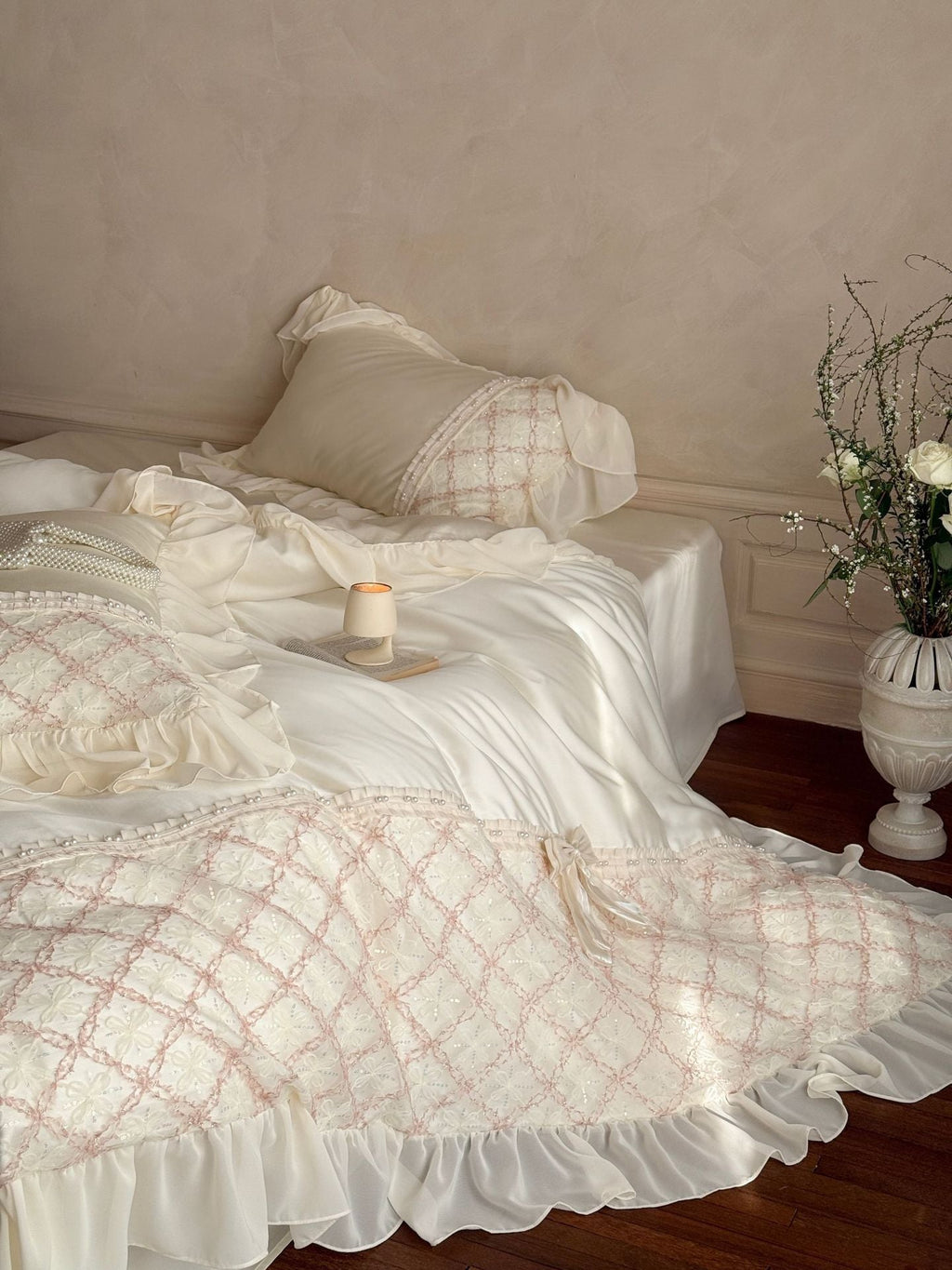 Haute Pearl TENCEL™ Bedding Set / Blush Romance