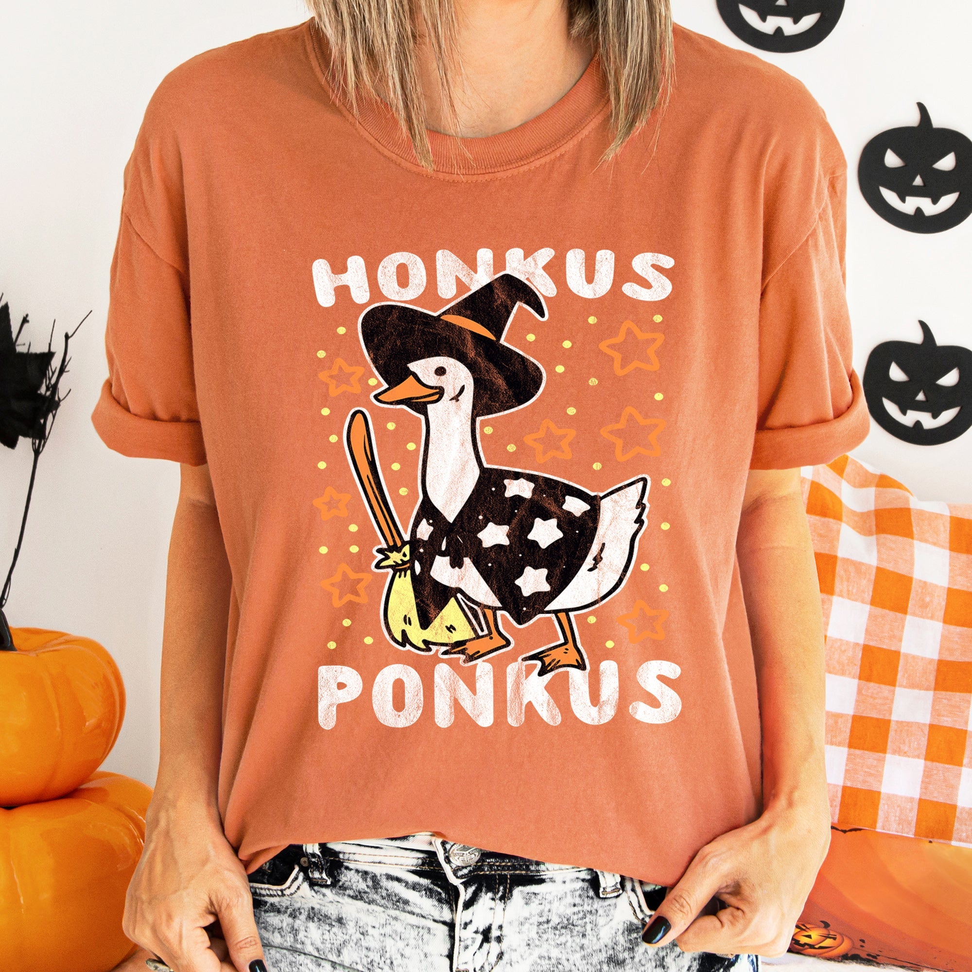 Honkus Ponkus Retro Halloween Spooky Night Edition Premium Limited Comfort Colors Tee