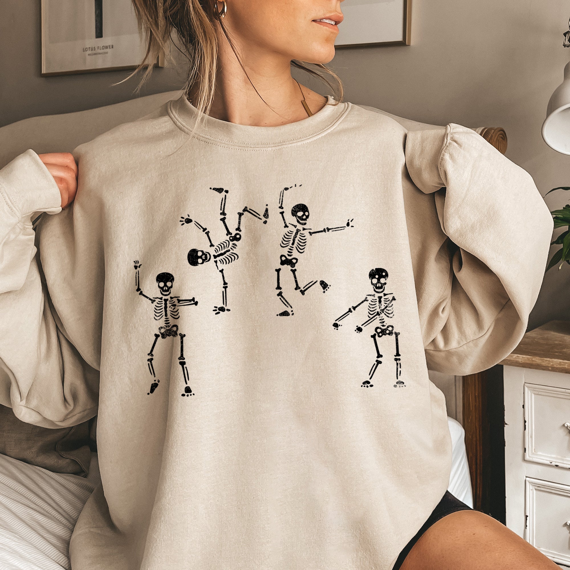 Jumping Skeletons Halloween Night Parade Graphic Vintage Edition Design Sweatshirt