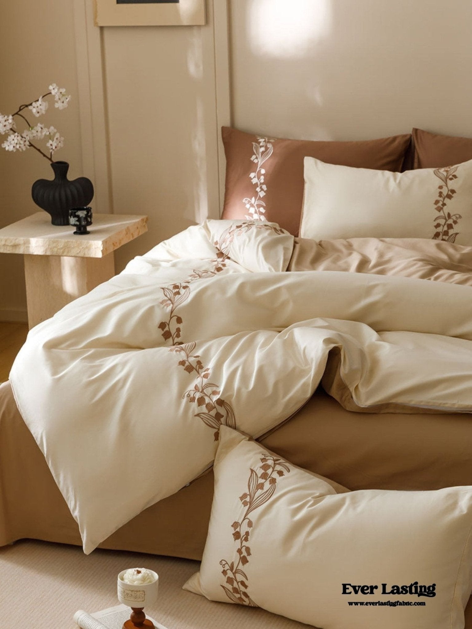 Lily of the Valley Embroidered Silky Bedding Set / Purple