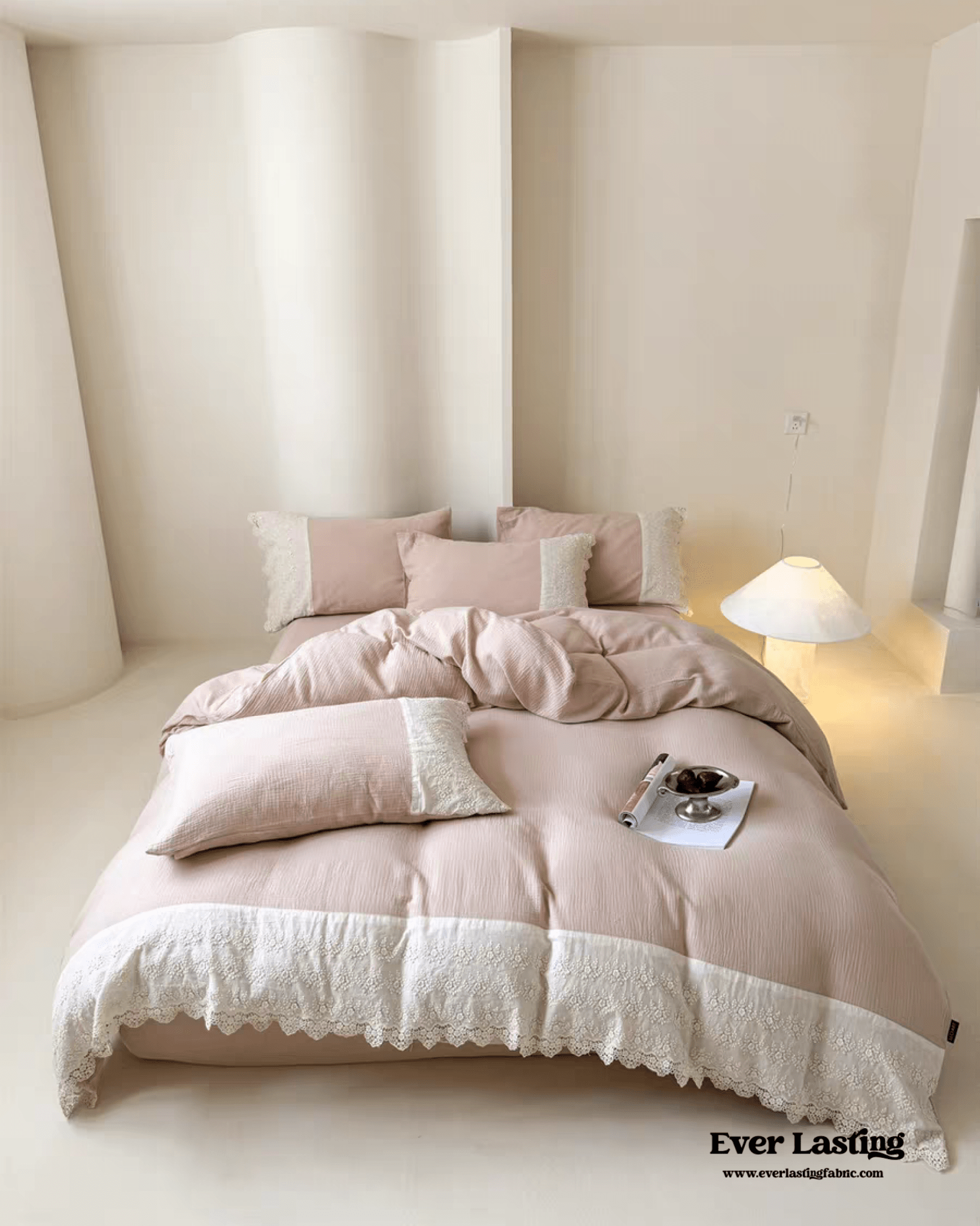 Margaux Lace Double Gauze Bedding Set / Sage Green