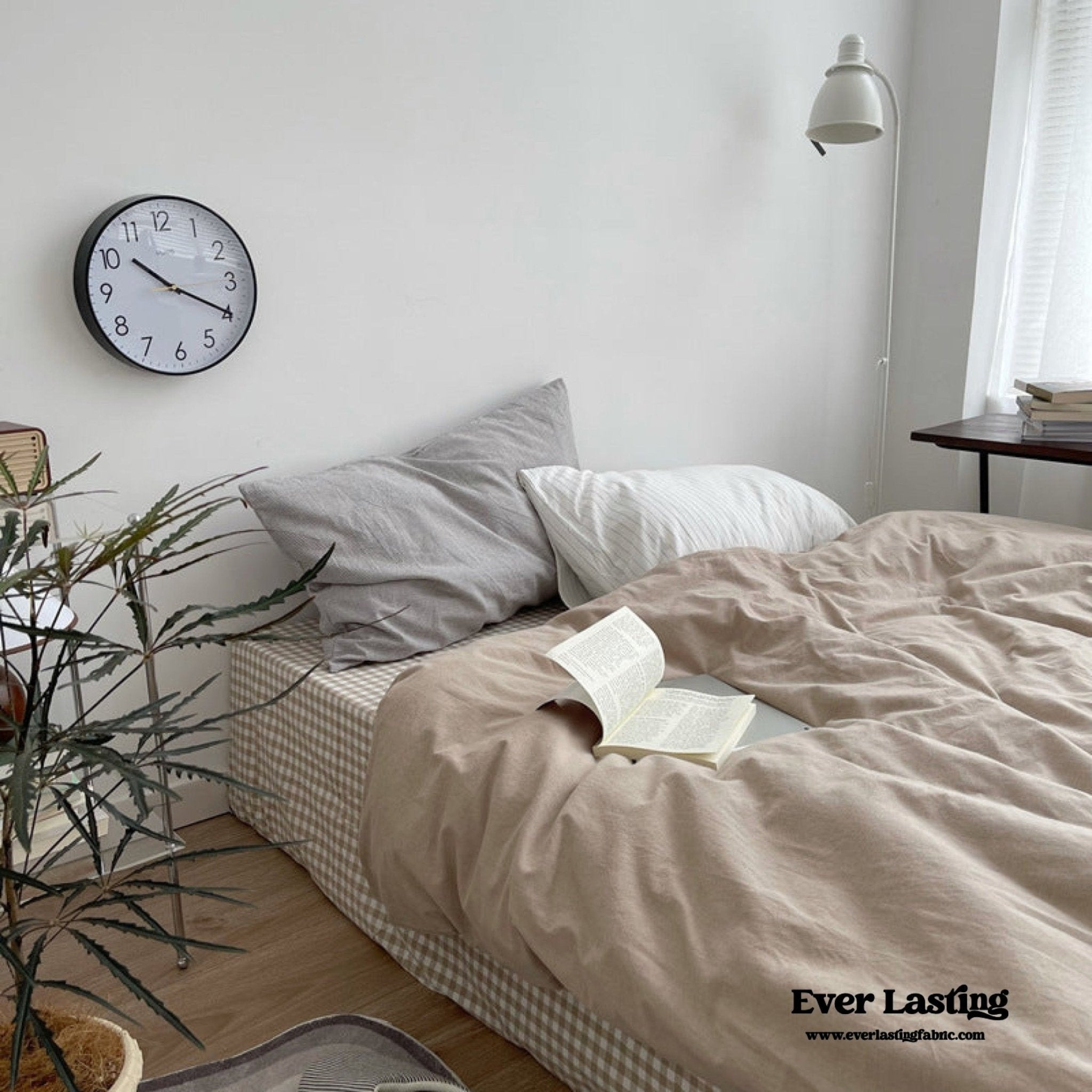 Minimal Mixed Gingham Bedding Set / White