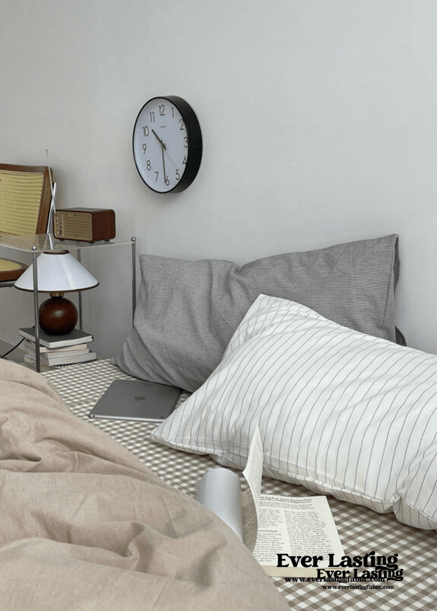 Minimal Mixed Gingham Bedding Set / White