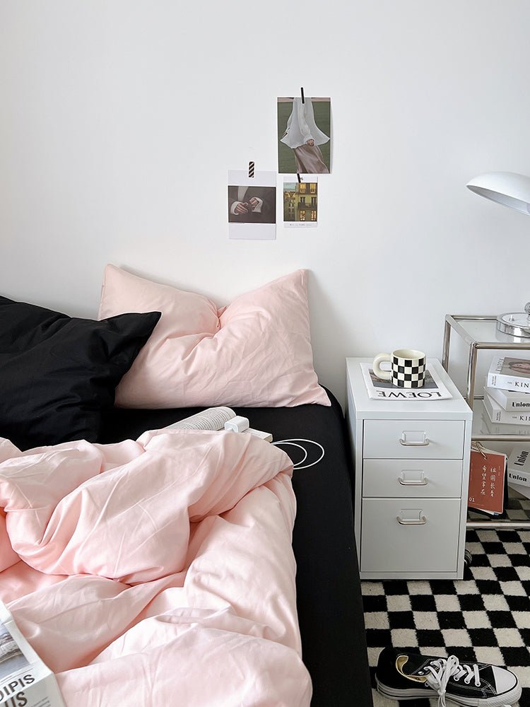 Mixed Color Bedding Set / Barbie Pink + Pastel Pink