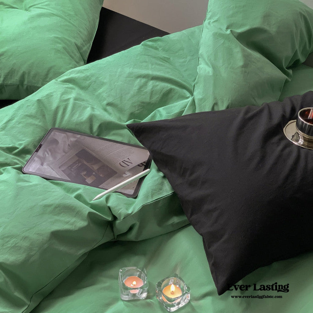 Mixed Color Maximalist Bedding Set / Green + Pink
