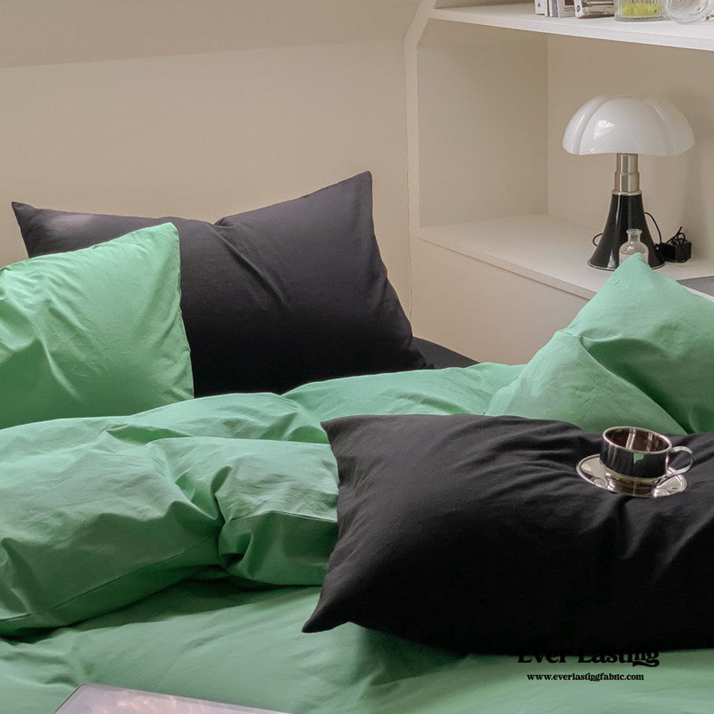 Mixed Color Maximalist Bedding Set / Green + Pink