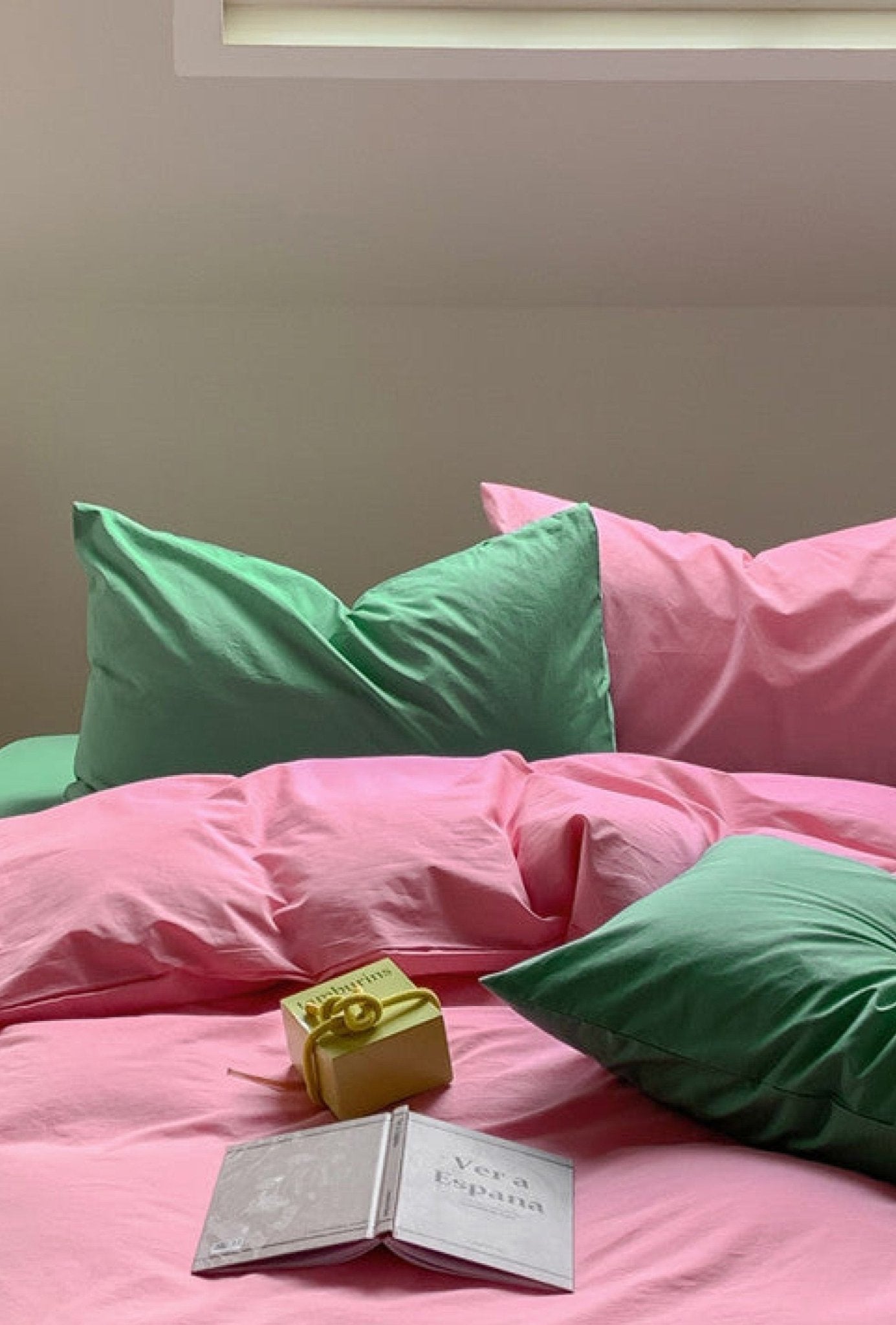 Mixed Color Maximalist Bedding Set / Purple + Black
