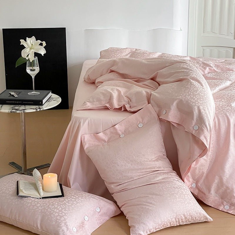 Silky Leopard Buttoned Bedding Set / Baby Pink