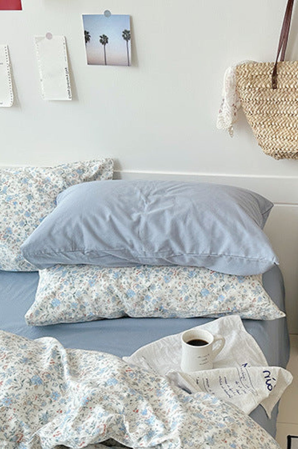 Sweet Floral Bedding Set / Cream